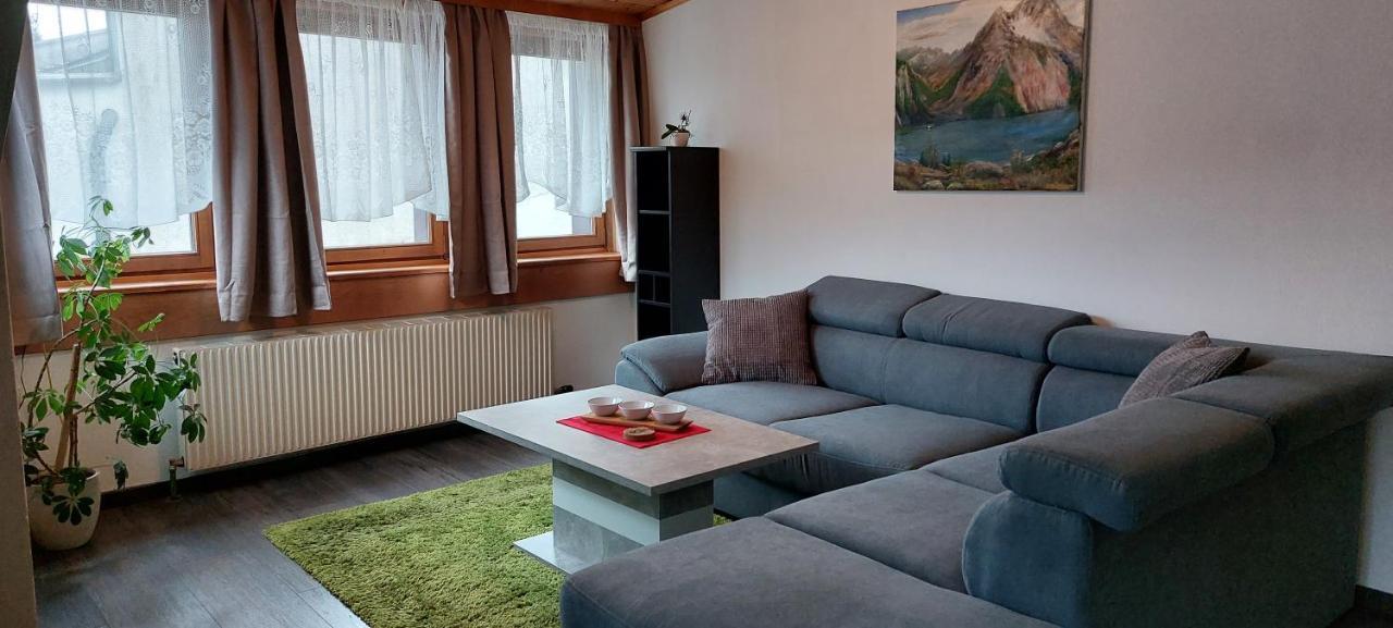 Hotel Weisses Roessl Werfen Exterior foto